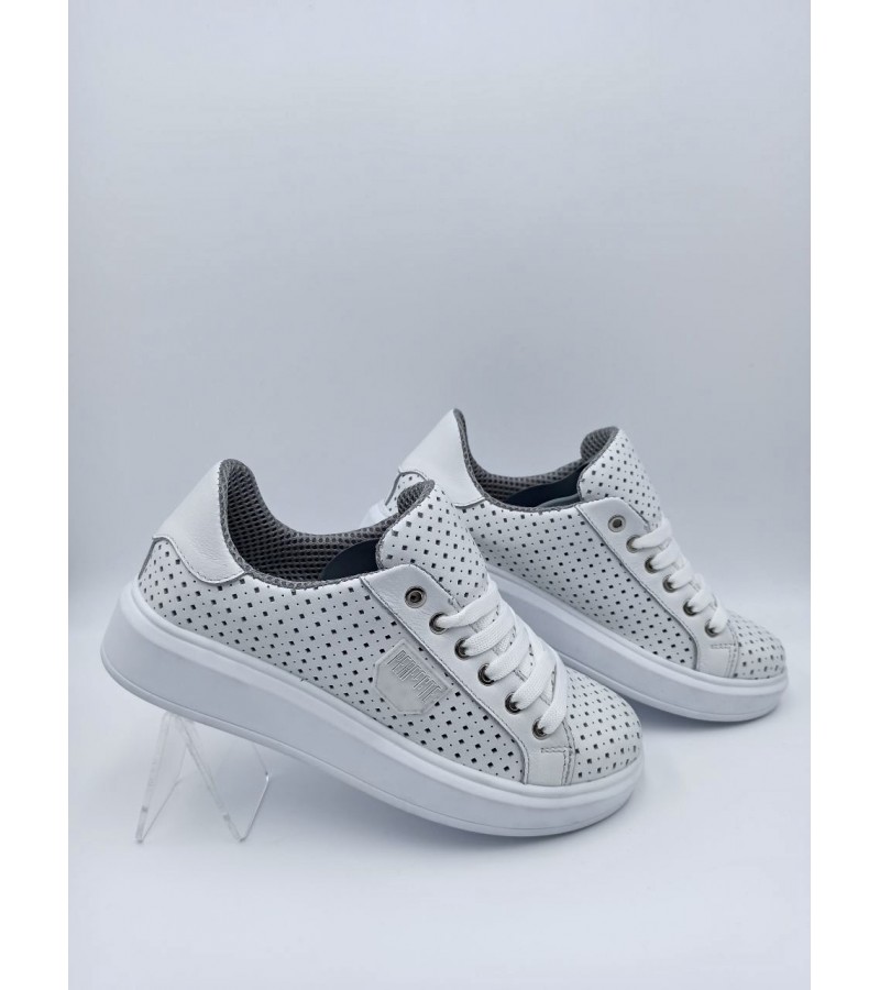 21-48 W Білі (Літо, жіночі, Перфорована шкіра)