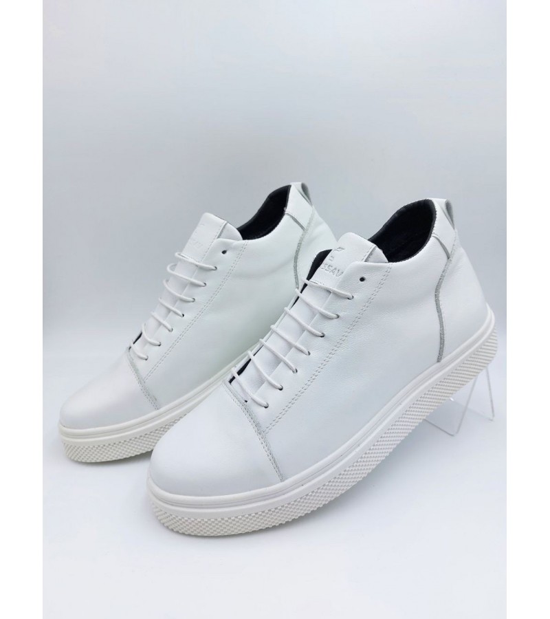 21-01 Білі  (Чоловічі, Шкіра лицьова)