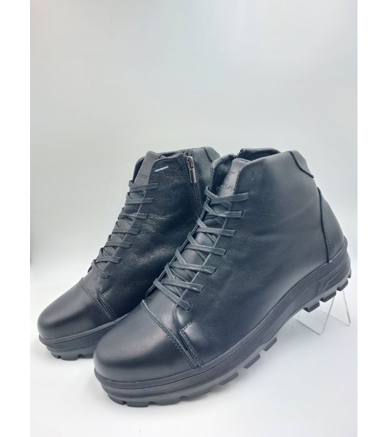 21-113 ВЕЛИКІ (46,47,48) Чорні (Чоловічі, Шкіра лицьова)