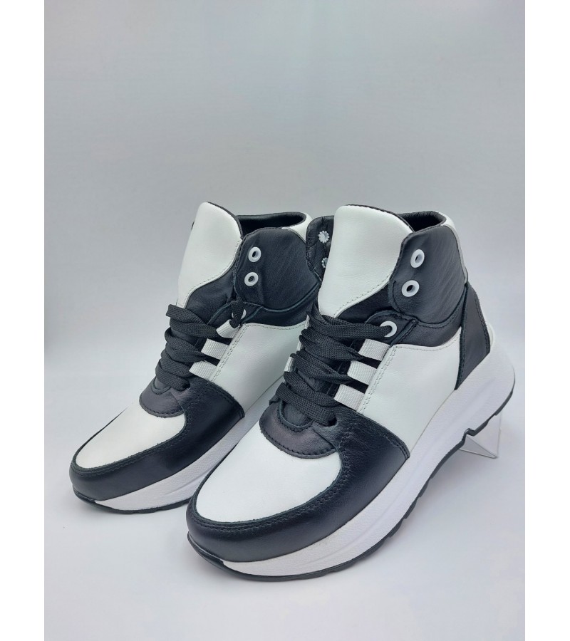 340W Чорно-білі (Жіночі, Шкіра лицьова)