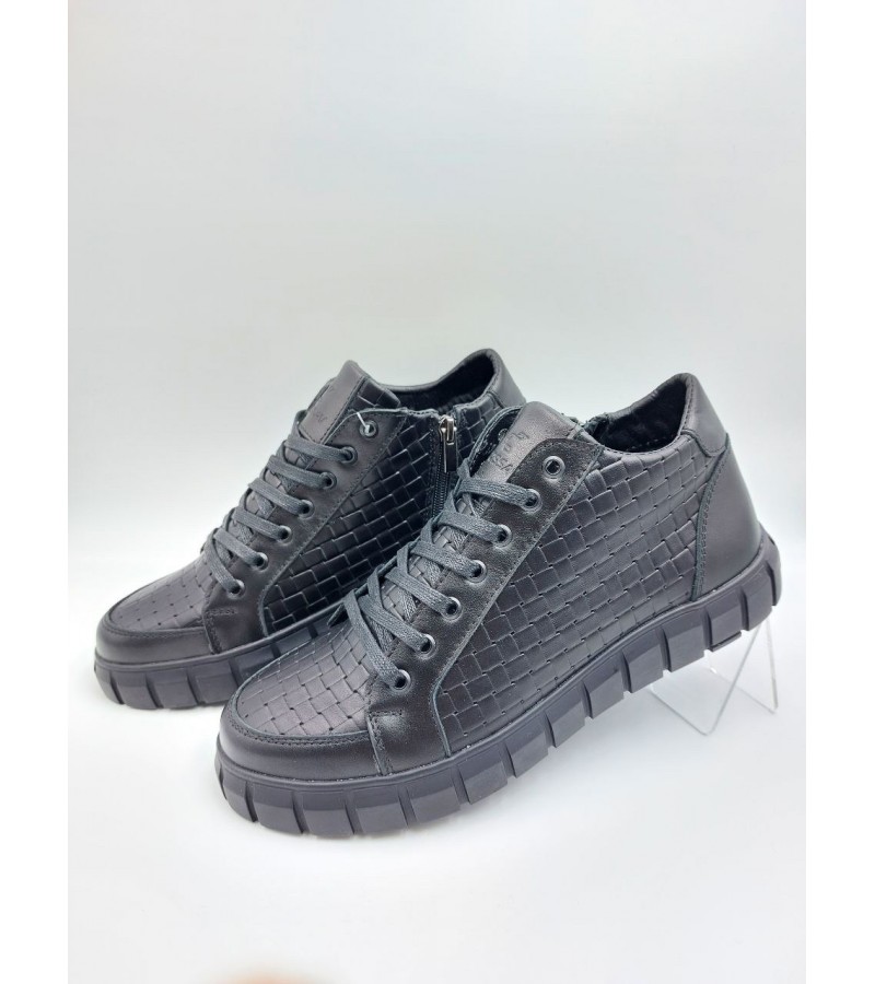 21-117 Чорні (Чоловічі, Шкіра лицьова+Шкіра Тиснення)